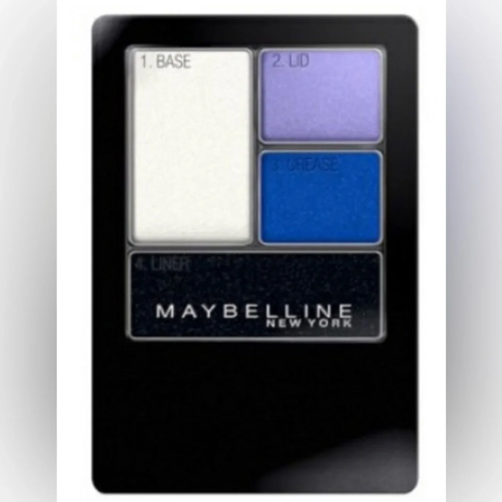 💙 NEW 💙 Maybelline Eyeshadow Quad 21Q Electric Blue